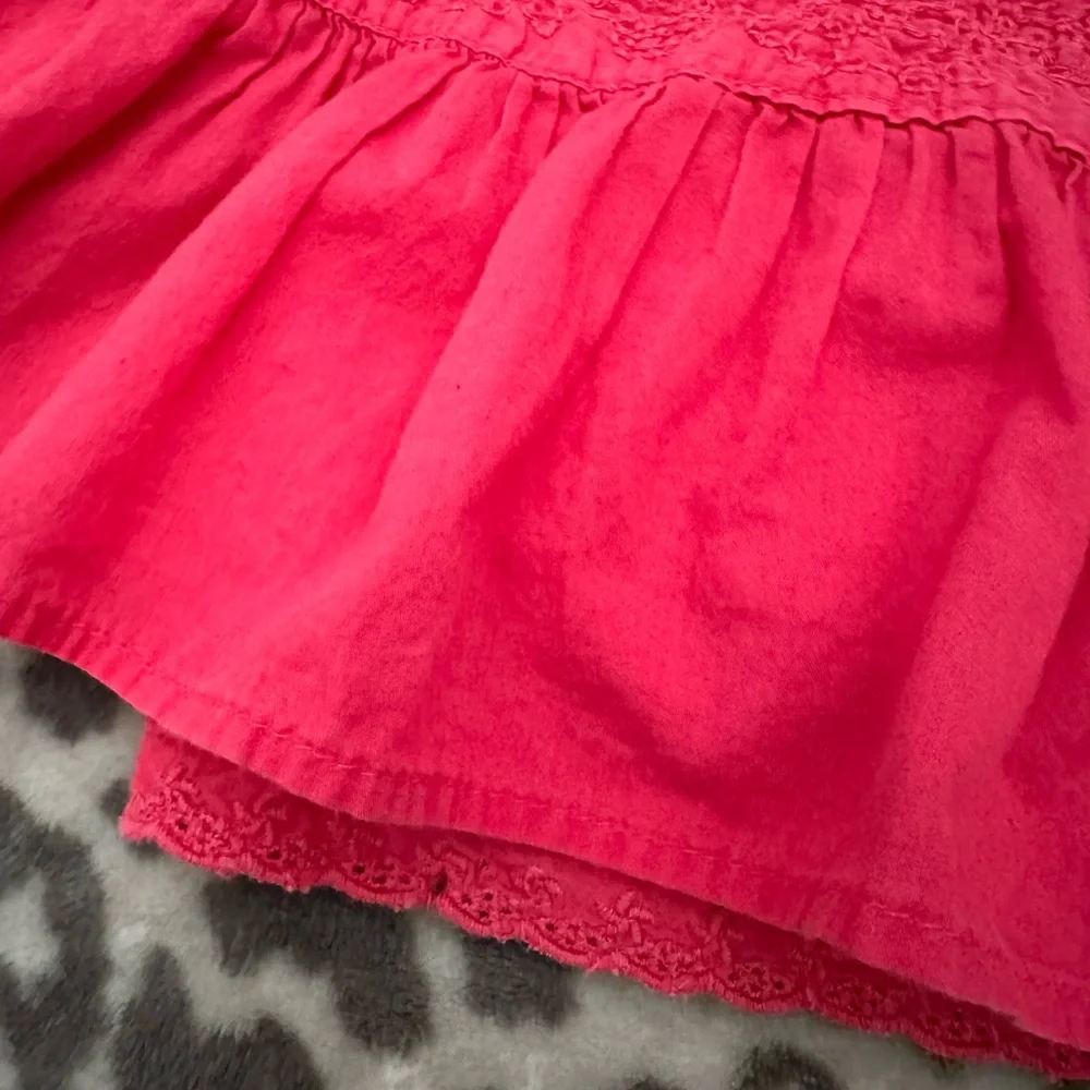 Gap Kids Embroidered Skirt in Pink Size Small 5 6